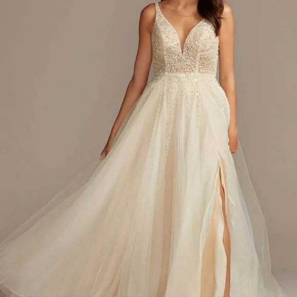 galina signature ivory wedding dress David's Bridal Collection, Galina Signature - Lace Corset Ballgown New Wedding Dress Save 39%